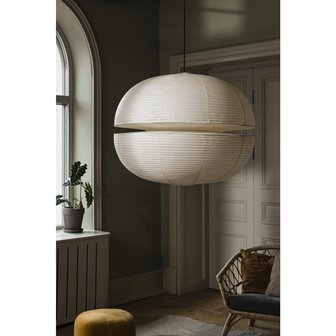 Duża lampa papierowa kula japandi beżowa Mela 80cm w salonie